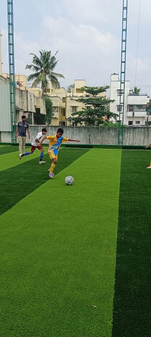 KICKERS FOOTBALL ACADEMY — Football in Pallikaranai