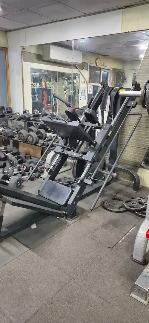 Prime bodies corp. — Fitness Center in Sector 32, Chandigarh