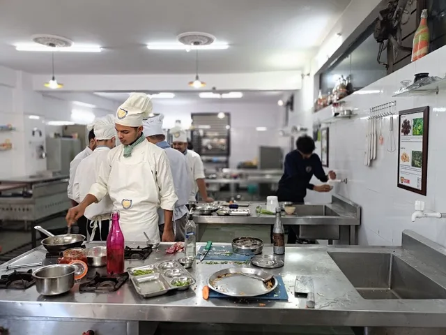 CCHM- Culinary ,Bakery Cruise Management, BARMIXOLOGY, College Affiliated with Sridev Suman Uttarakhand University. — Culinary in Miyawala