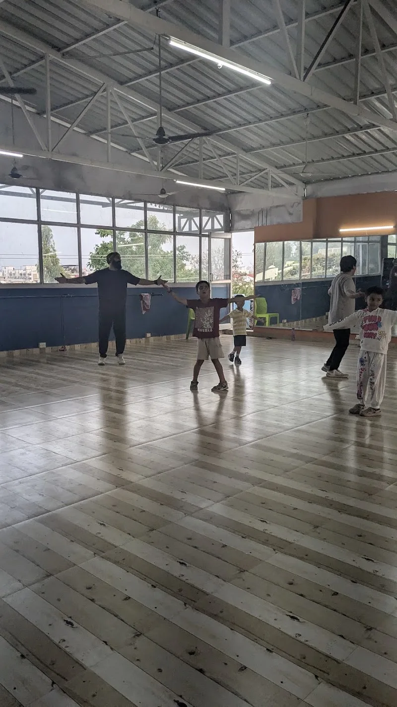D-Swaggers Sam’s Dance Studio — Dance in Indra Nagar Colony
