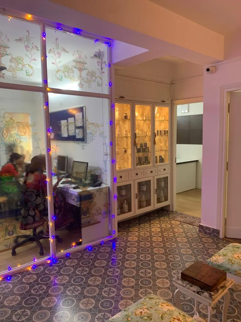 THE BENE-ESSE-STUDIO — Yoga in Ballygunge