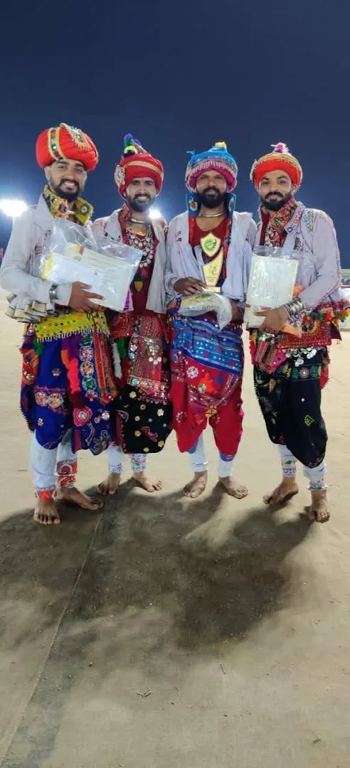 Zankar Ras Garba Academy — Dance in Sargasan