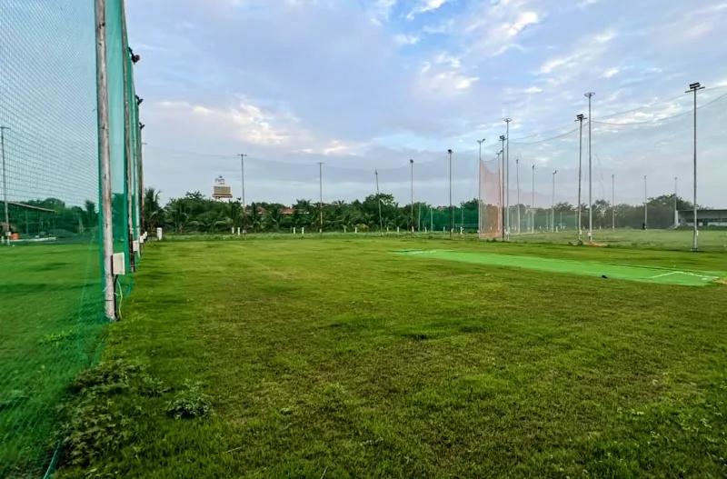 Golf shot sports club photo 1
