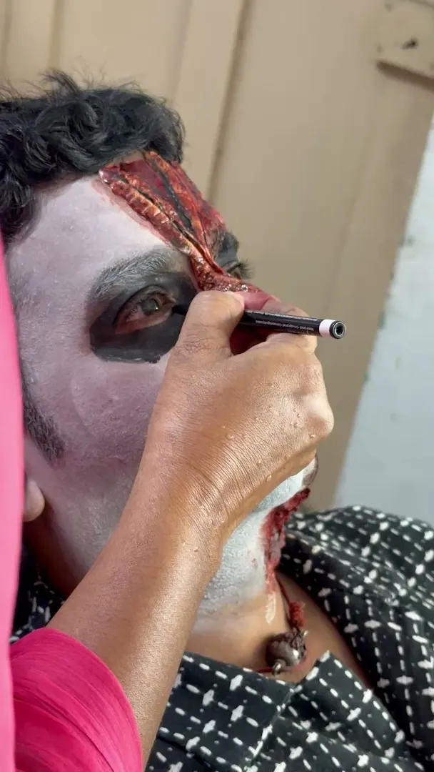 ❤️ Barbie Beauty Lounge & Makeup studio💄(Fashion Designer & Academy)❤️ — Art & Craft in Velachery