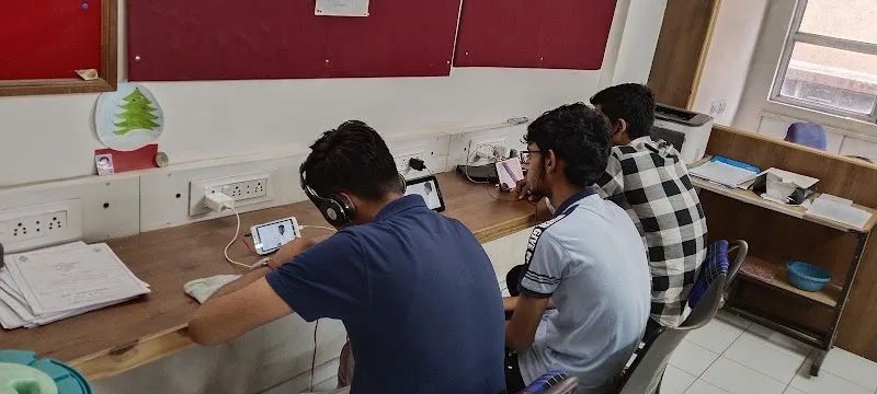 Rk spoken English — Language in Bhakti Nagar