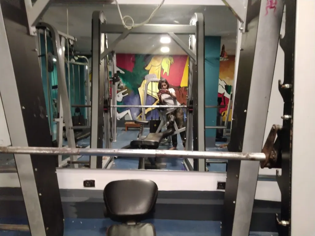 LIFE STYLE HEALTH CLUB — Yoga in Ichapur