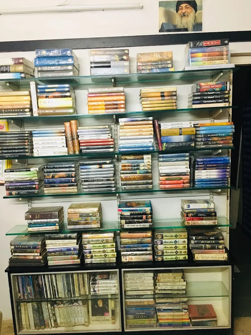 Osho Glimpse — Yoga in Navrangpura