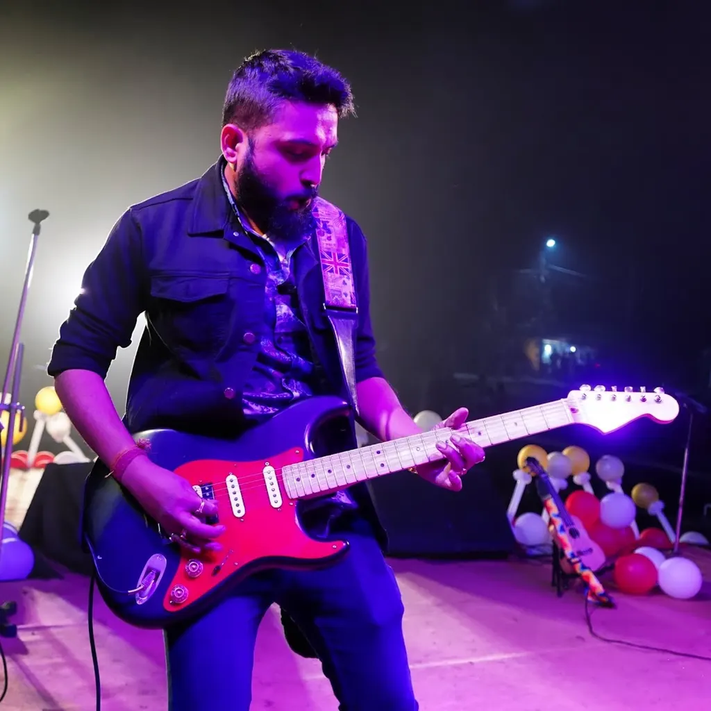Music Mania Papai — Music in Chetla