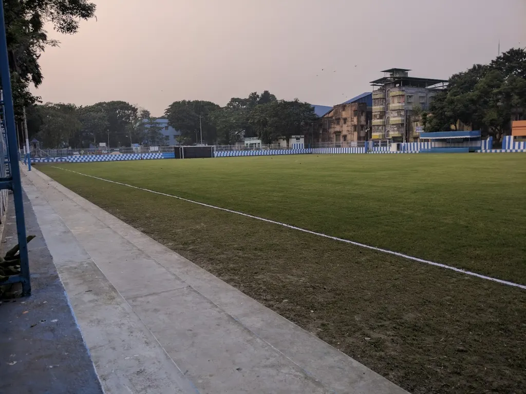 Jadavpur Ex Footballers' Association — Football in Golf Green