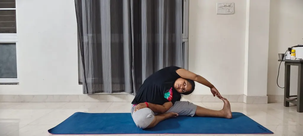 SWADHYAYA YOGA Secretariat Colony — Yoga in Secretariat Colony