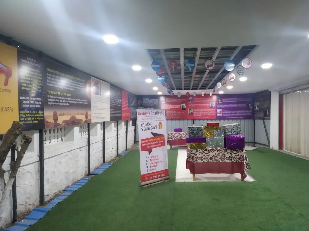 Reddy's Institute of Excellence — Coding & Robotics in Hadapsar