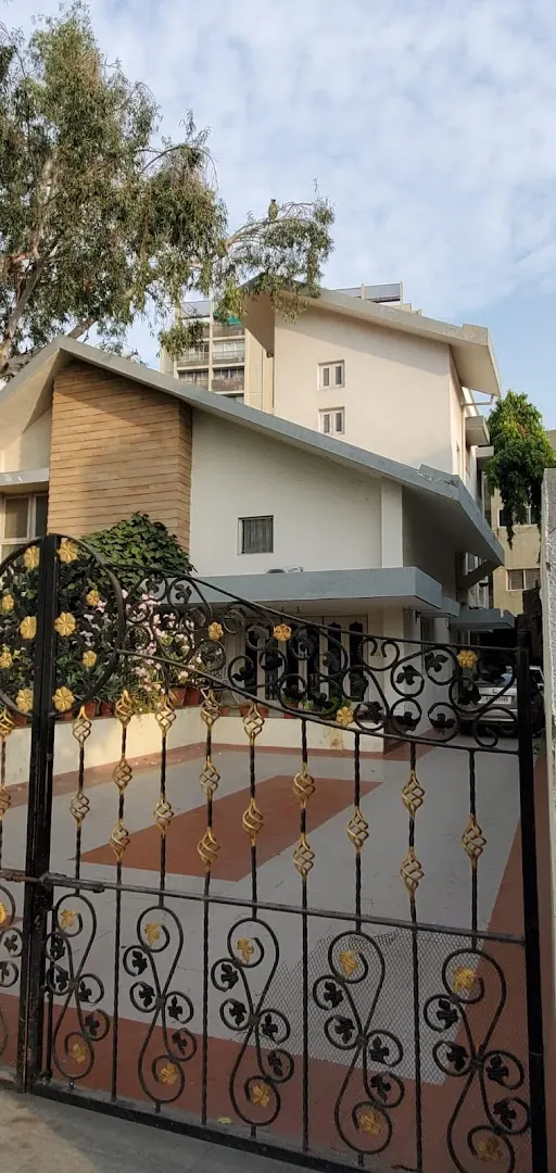 Aradhana Sangeet Academy — Music in Ambawadi