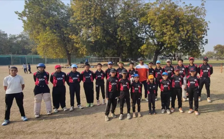 Universal cricket academy — Cricket in Navrangpura