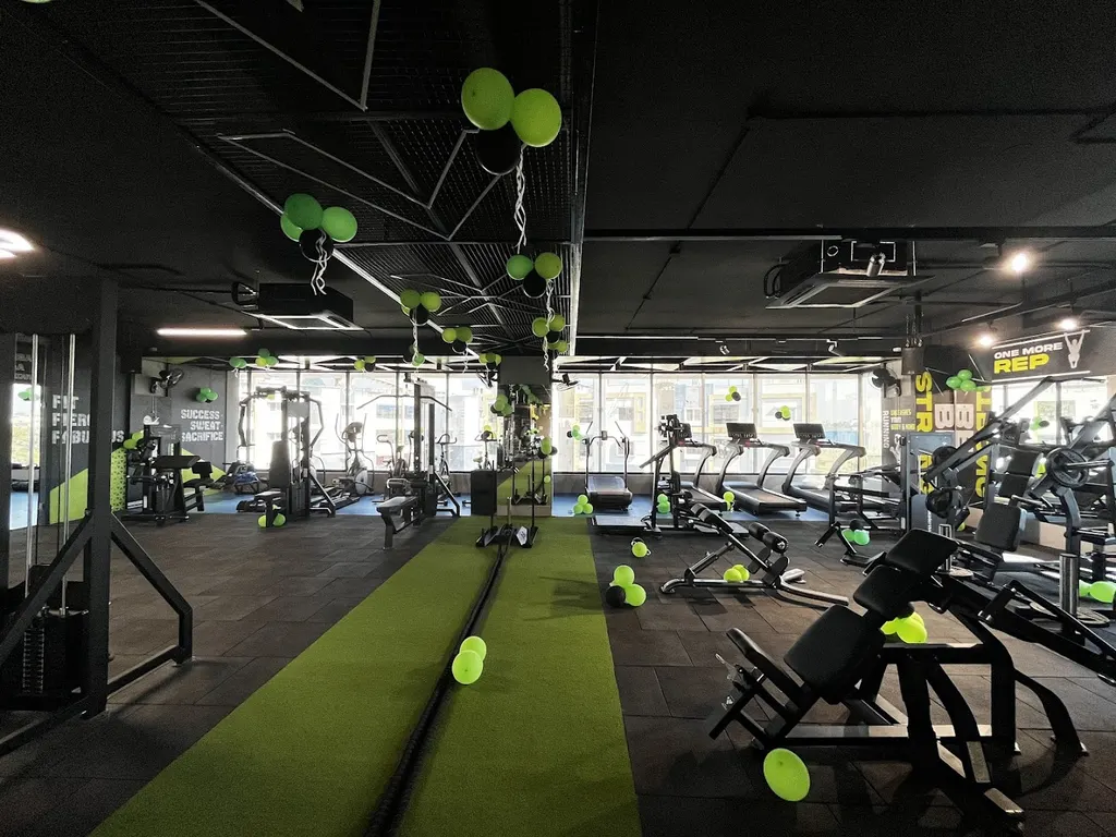 VR Fitness — Standard Gym in Alwal