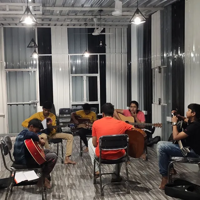 VISTHAAR SCHOOL Of MUSIC AND STUDIOS — Music in Boudhanagar Colony
