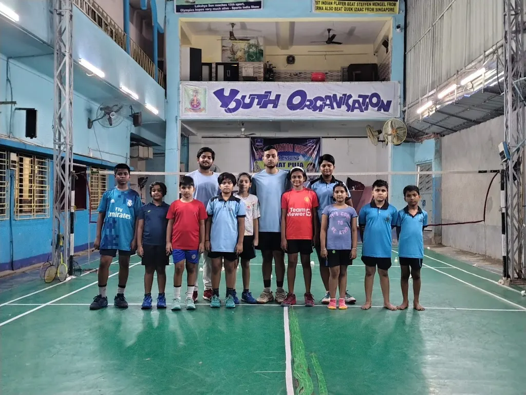 DIPTARKAA COACHES BADMINTON — Badminton in Ramrajatala