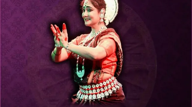 Odissi Dance, Mayurbhanj Chau Classes and Kalaripayattu by Shally Srivastava — Dance in Hiran Magri