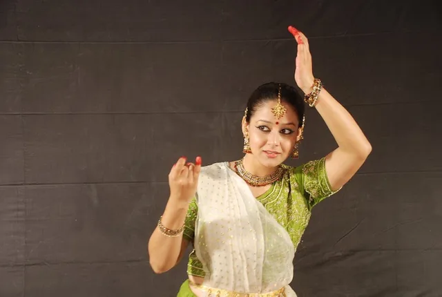 Dharitri Kala Kendra — Art & Craft in Doranda
