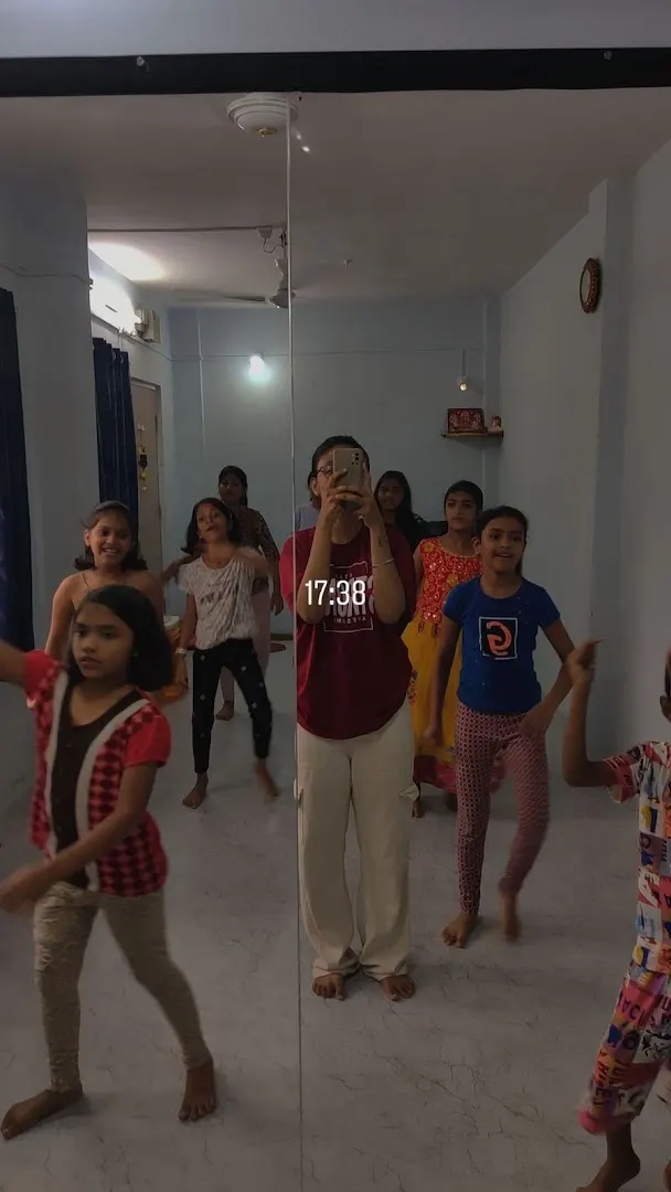 Dance Verse — Dance in Jyotiba Nagar