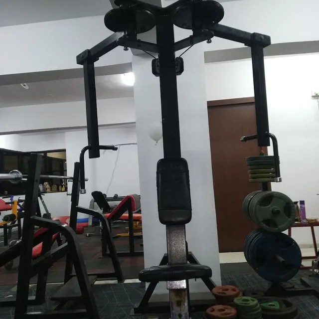 LETS BURN GYM