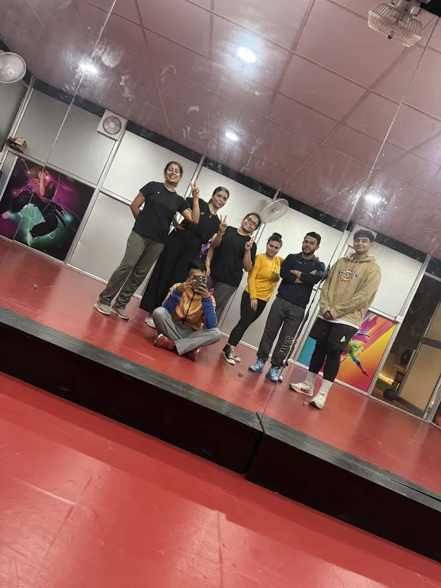 RR Dance Academy — Dance in Sector 79