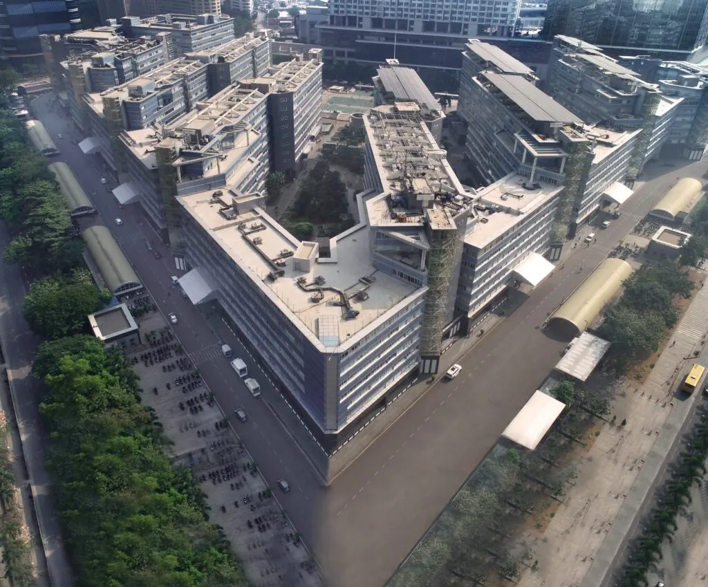 Basketball court of Bharat Diamond Bourse — Basketball in Bandra East