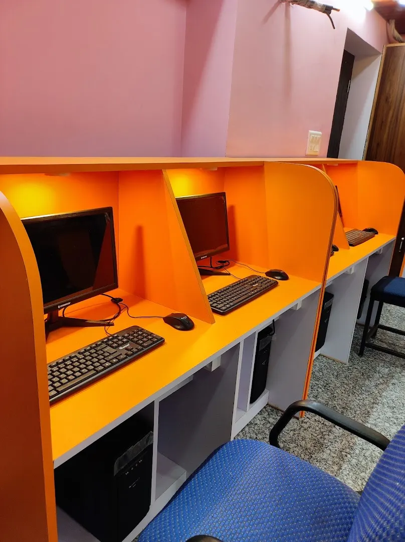 SOFT TECH COMPUTER INSTITUTE — Coding & Robotics in Brahampuri