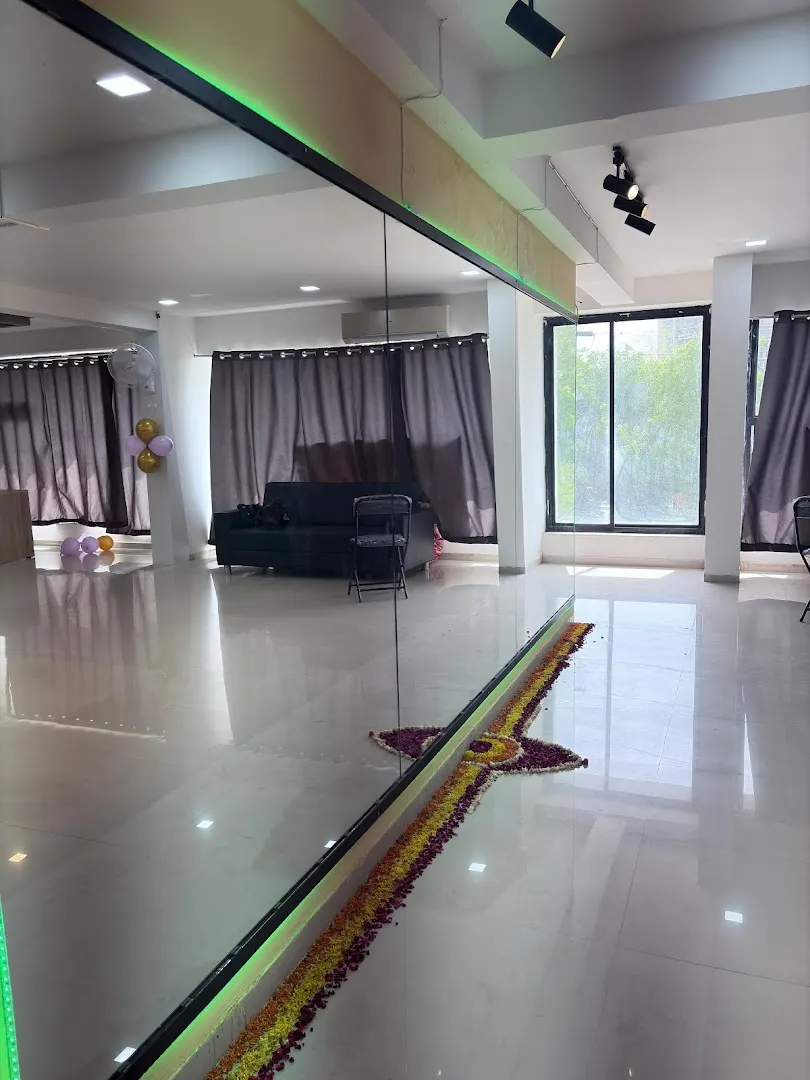 Meraki The Dance Studio — Dance in Kudasan