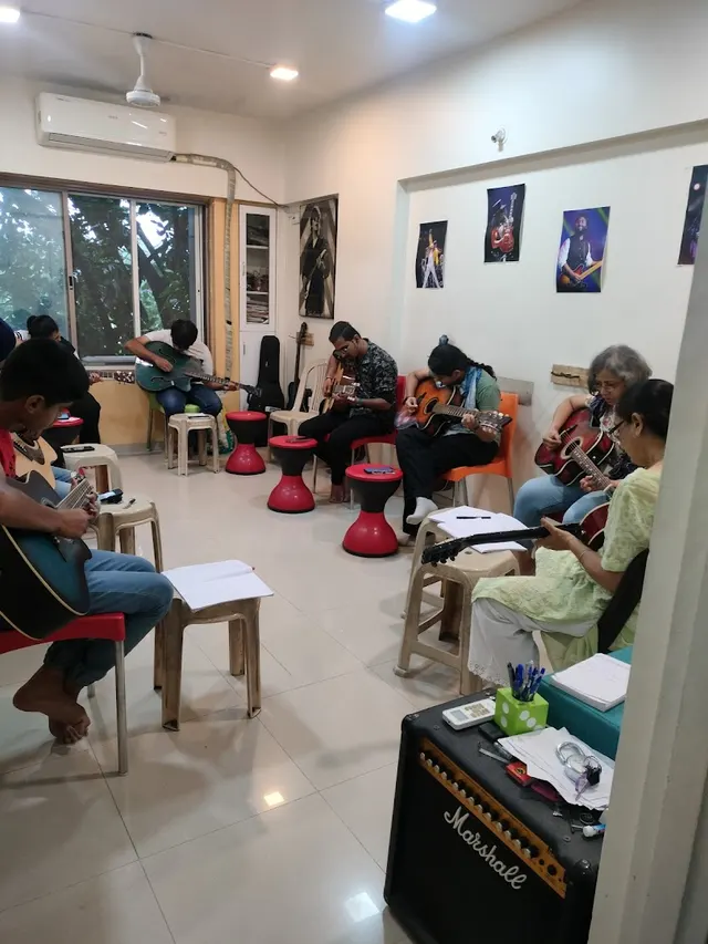 Musico Guitar Institute Deccan Gymkhana — Music in Deccan Gymkhana