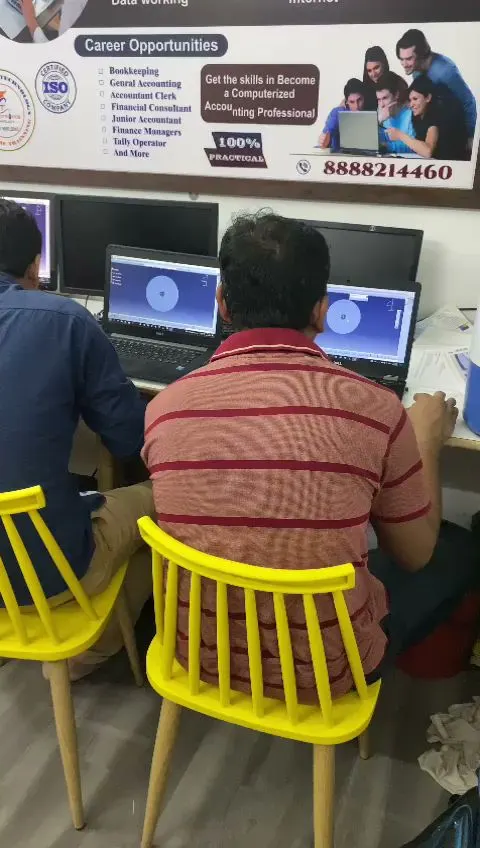 CAREER HUB TECHNOLOGY TRAINING INSTITUTE AKURDI PUNE — Language in Nigdi