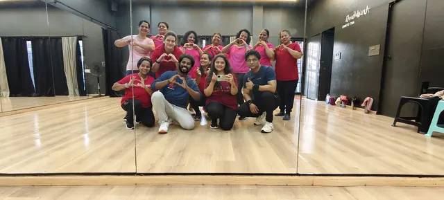 Zumba@Lee-Naach Anubhooti Art Studio