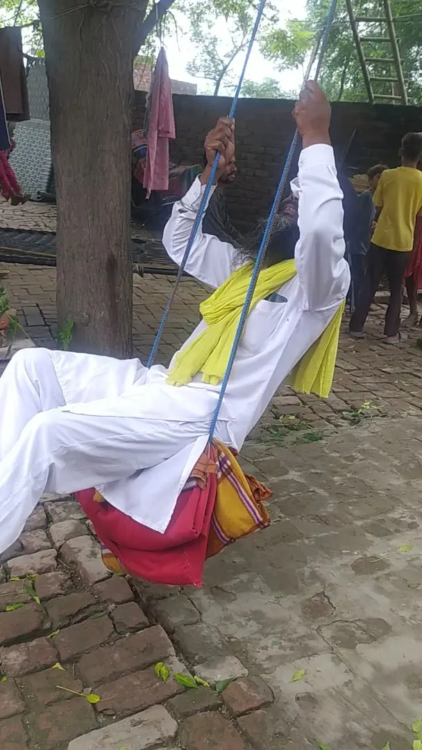 Indian Essence — Yoga in Sector 34