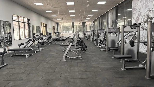 Ken's Gym - Mavdi Road (RMC)