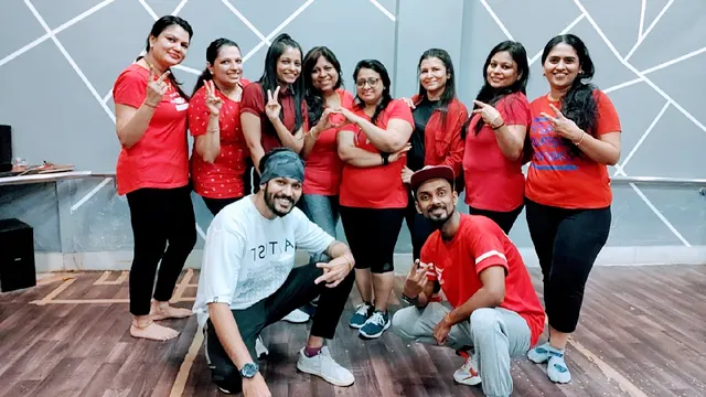 Step By Step Dance Academy Liluah — Dance in Liluah