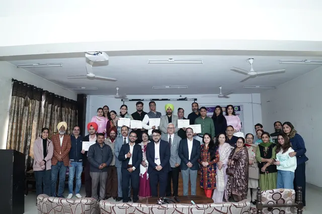 Aarogya Vidhya and Naturopathy Institute — Yoga in Sector 53