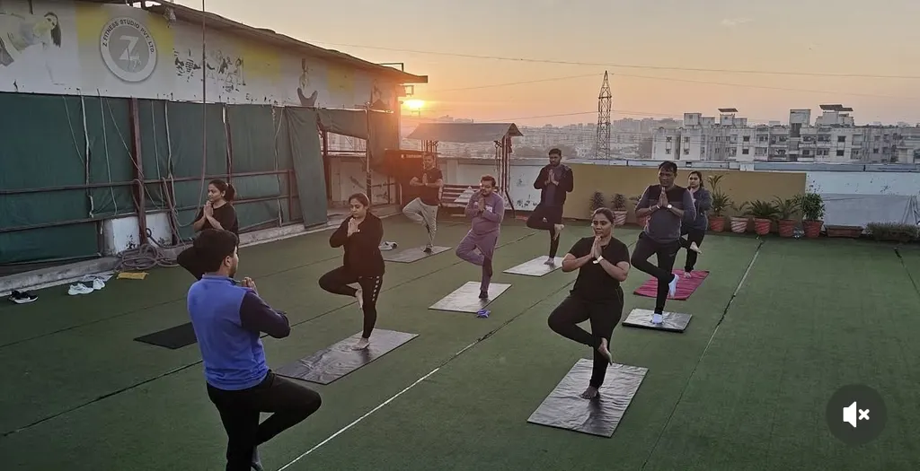 Yog Shakti - Pruthu Vataliya — Yoga in Indroda