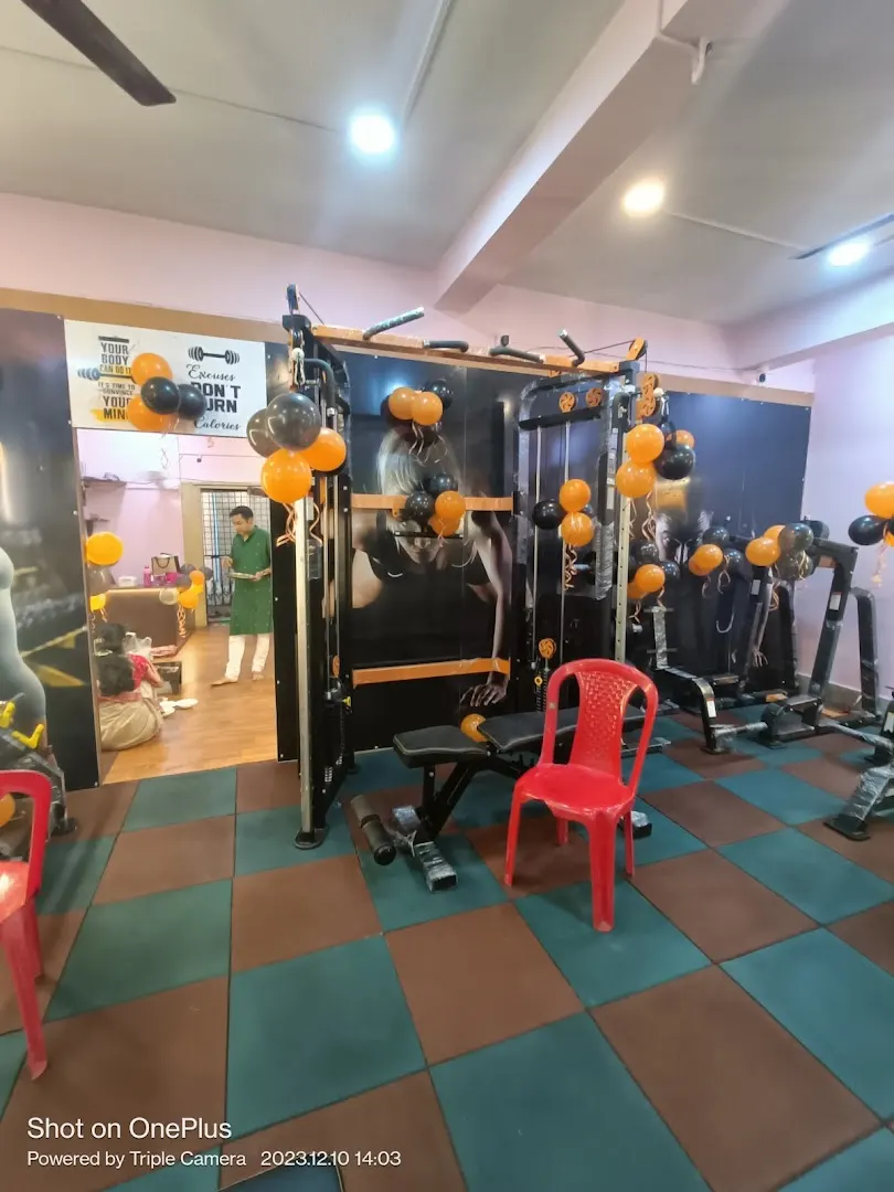 SHAPELINE FITNESS STUDIO — Fitness Center in New Alipore, Kolkata