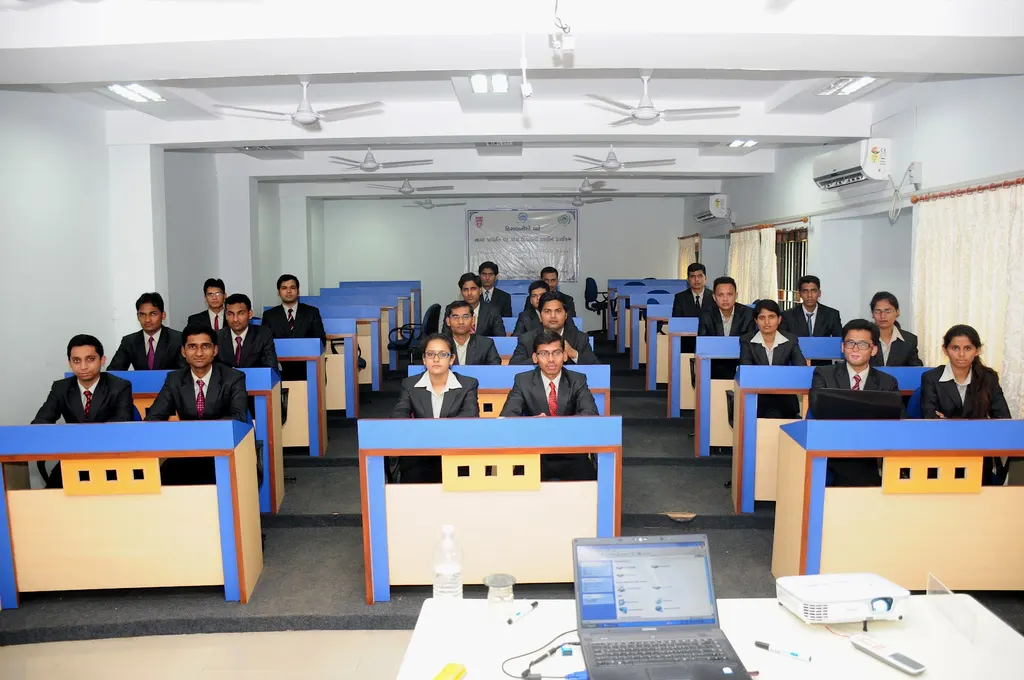 Udaybhansinhji Regional Institute of Co-operative Management — Standard Gym in Sector 30