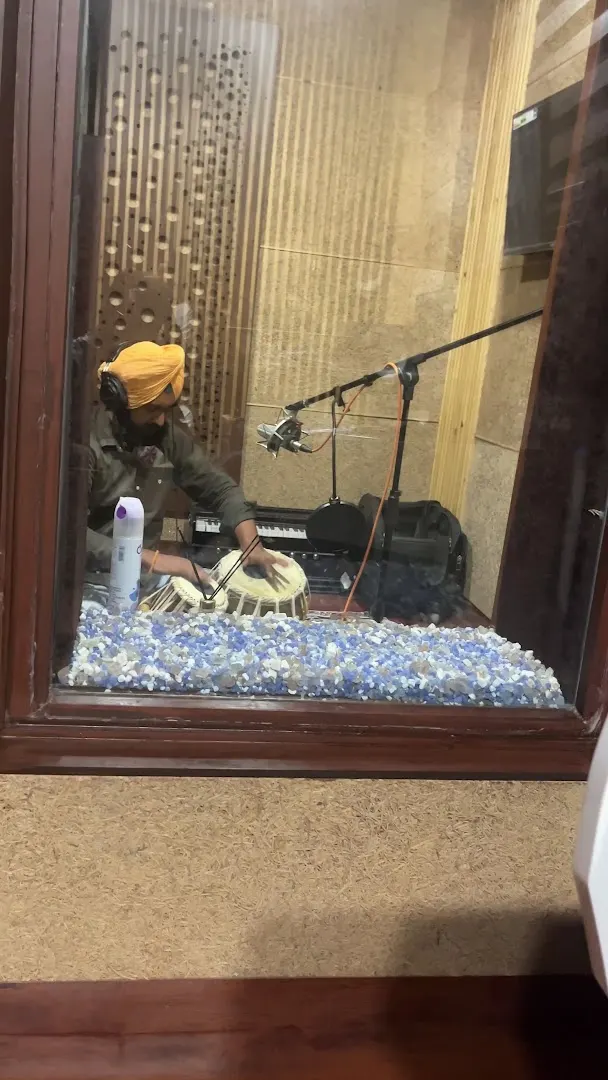 B-Brown Recording Studio in Chandigarh — Music in Sector 13