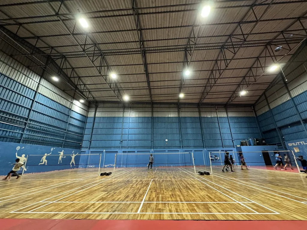 SHUTTLE MASTERS BADMINTON ACADEMY — Badminton in Arumbakkam