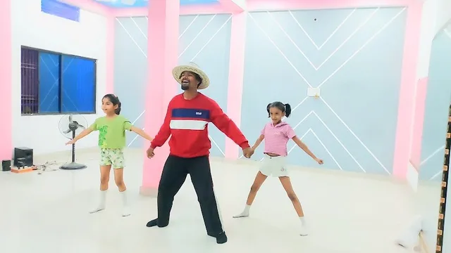 Hip Hop Dance Class — Dance in Sarnath