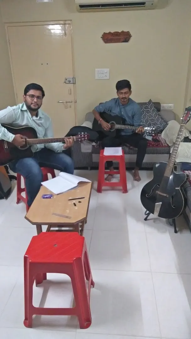 Shailesh Rathod Guitar Class — Music in Memnagar