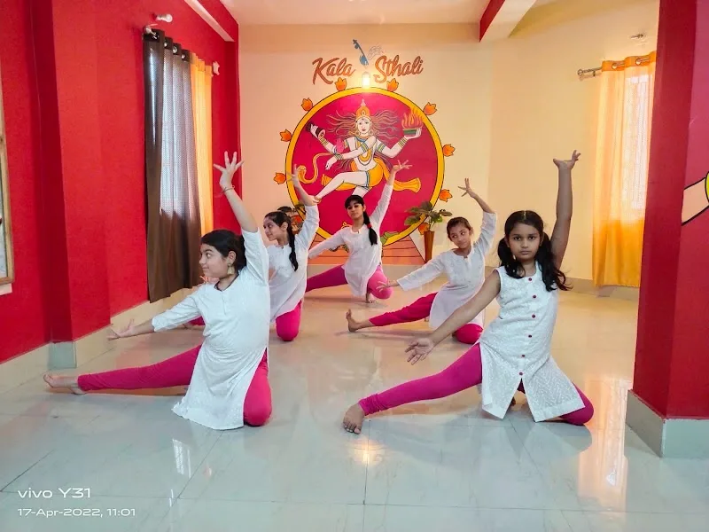 Kashi Kalasthali Best Bharatnatyam classes — Dance in Jaitpura