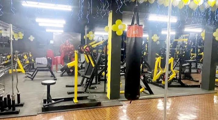 The Iron Cult — Standard Gym in Tupudana