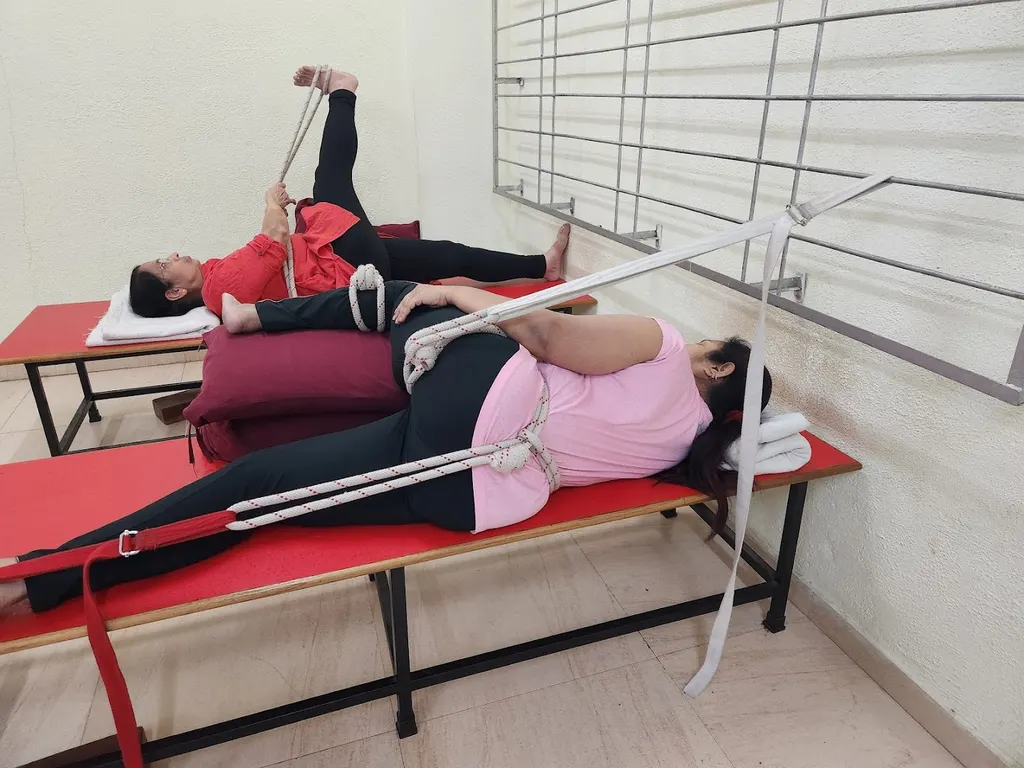 Aadyam yoga institute Yeravda — Yoga in Yerawada