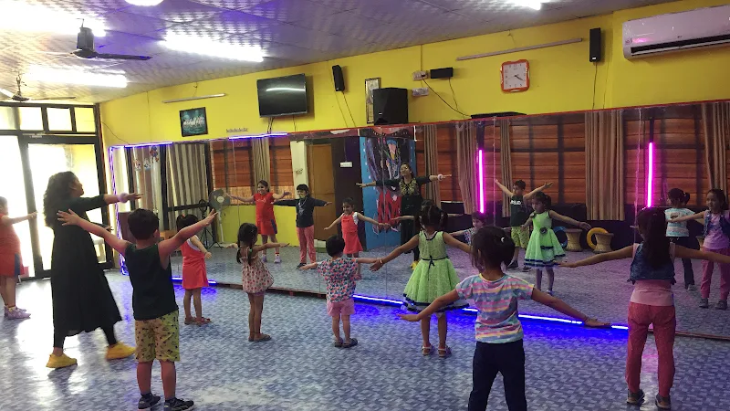 Dance Kendra — Dance in Chowk