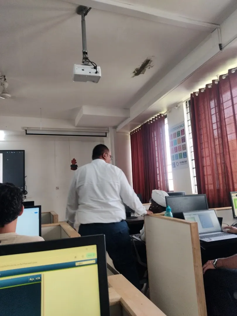 Evolute solutions — Coding & Robotics in Sadashiv Peth, Pune
