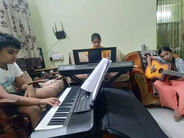 RJT Music Academy Mallapur near Noma kalyana vedhika — Music in Mallapur