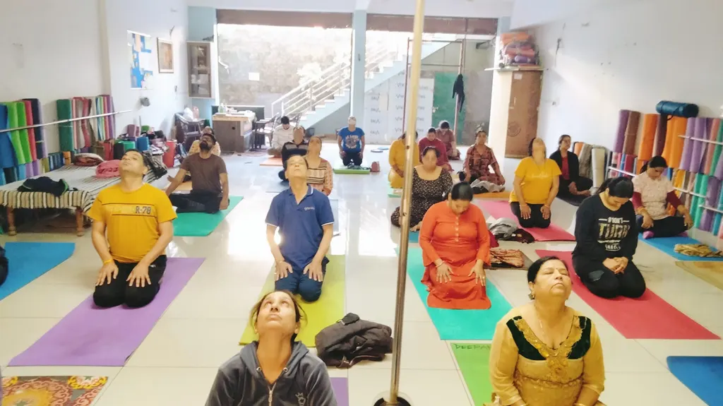 Shekhar Yog Peeth — Yoga in Jhotwara