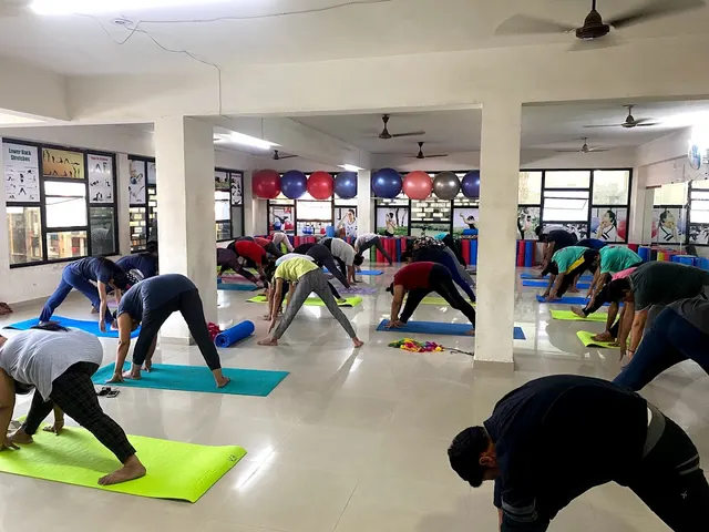 Yoga Health & Fitness Center Nikol — Yoga in Nikol